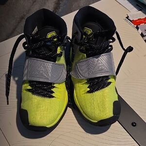 Nike Kids Neon Yellow and Black Sneakers